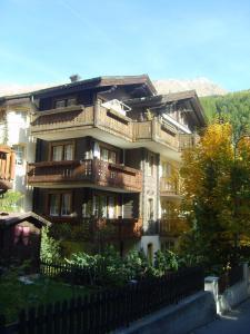 Hotel-Appartement La Perle Цермат Екстериор снимка